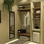 Hotel The Artemis