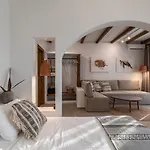 Hotel The Artemis