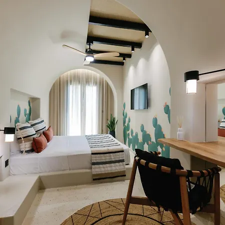 The Artemis 2* Agia Anna (Naxos)